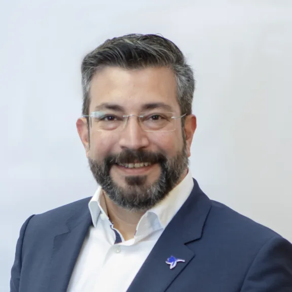 Deniz Alpaslan of Diversey